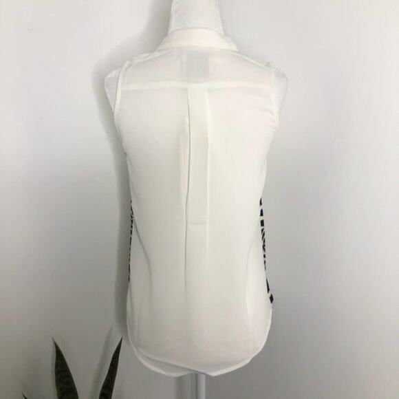 Line & Dot | NEW Contrast Zebra Print Top - Picture 5 of 7